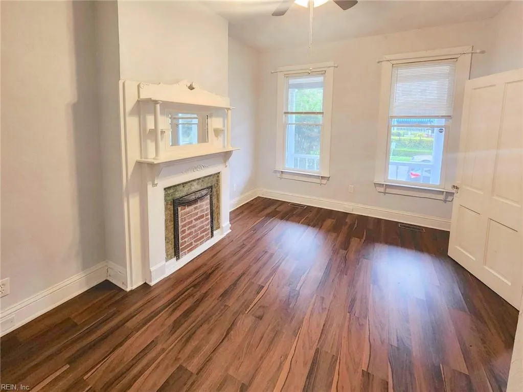 Portsmouth, Virginia 23704, United States, ,Residential,Active,238659