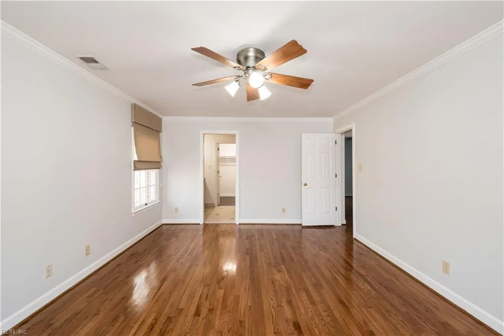 Chesapeake, Virginia 23321, United States, 5 Bedrooms Bedrooms, ,3 BathroomsBathrooms,Residential,Pending,18394