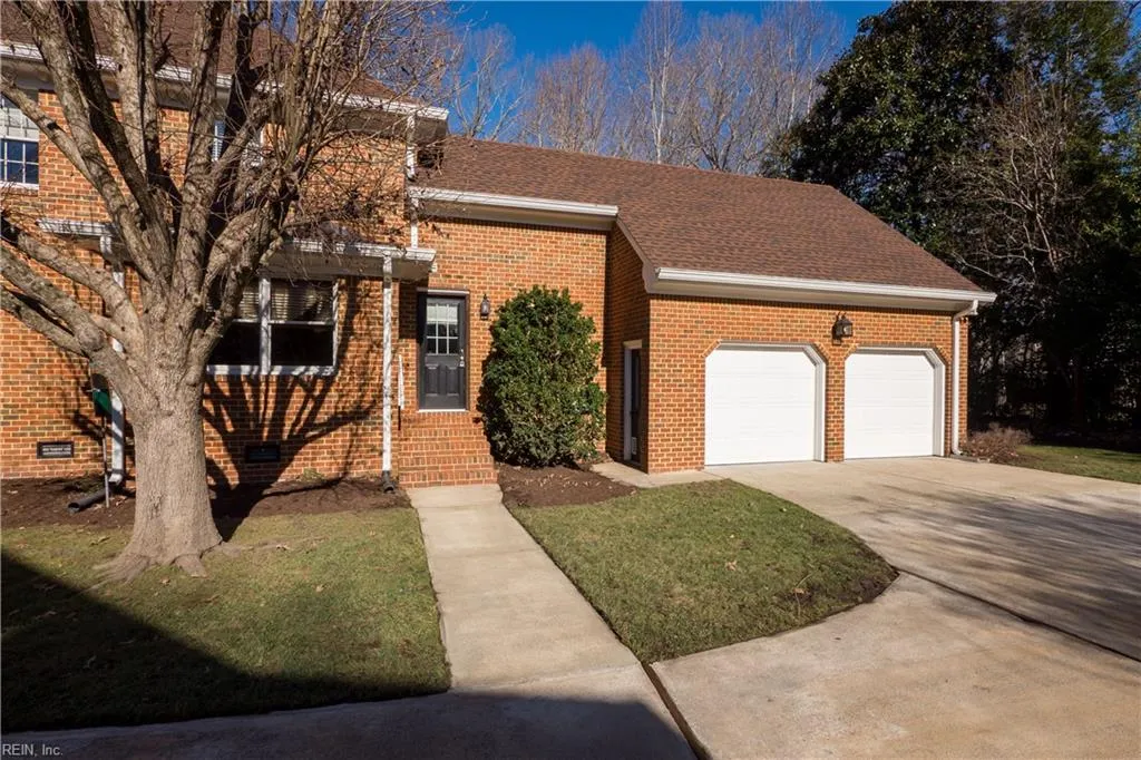 Chesapeake, Virginia 23321, United States, 5 Bedrooms Bedrooms, ,3 BathroomsBathrooms,Residential,Pending,18394