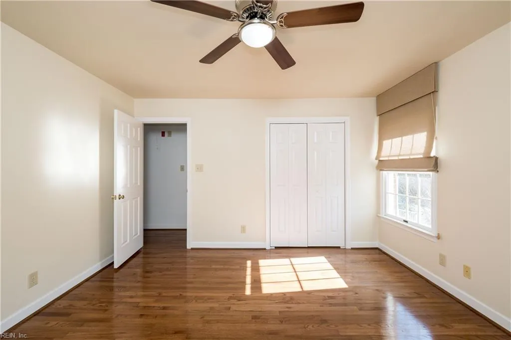 Chesapeake, Virginia 23321, United States, 5 Bedrooms Bedrooms, ,3 BathroomsBathrooms,Residential,Pending,18394