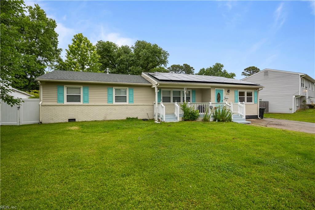 3104 Coach House LN