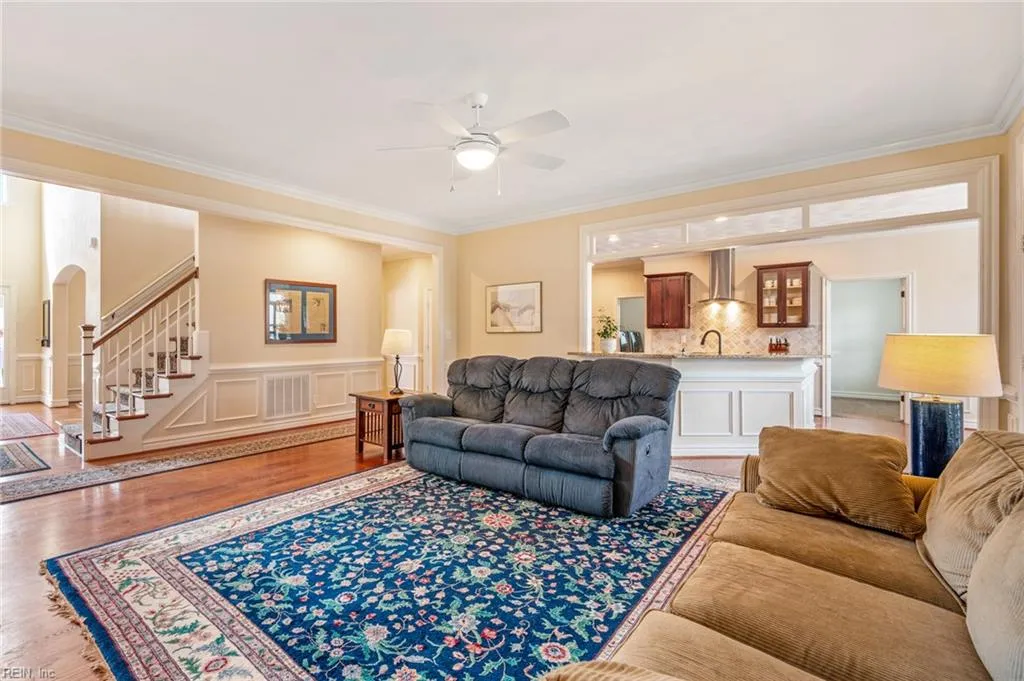 Virginia Beach, Virginia 23456, United States, 5 Bedrooms Bedrooms, ,4 BathroomsBathrooms,Residential,Active,106842