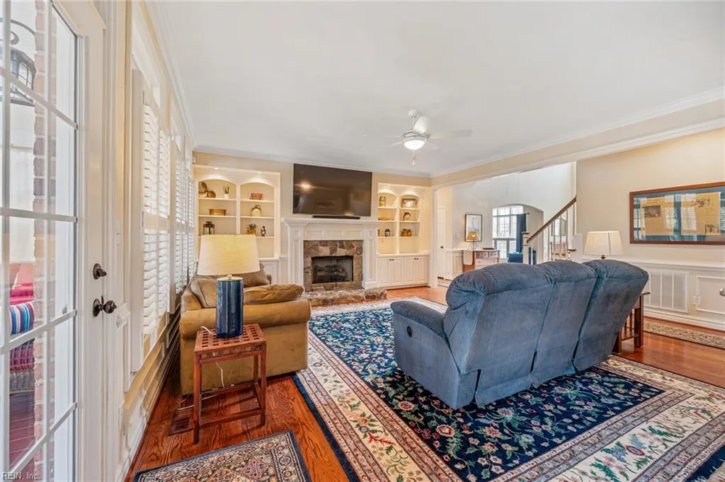 Virginia Beach, Virginia 23456, United States, 5 Bedrooms Bedrooms, ,4 BathroomsBathrooms,Residential,Active,106842