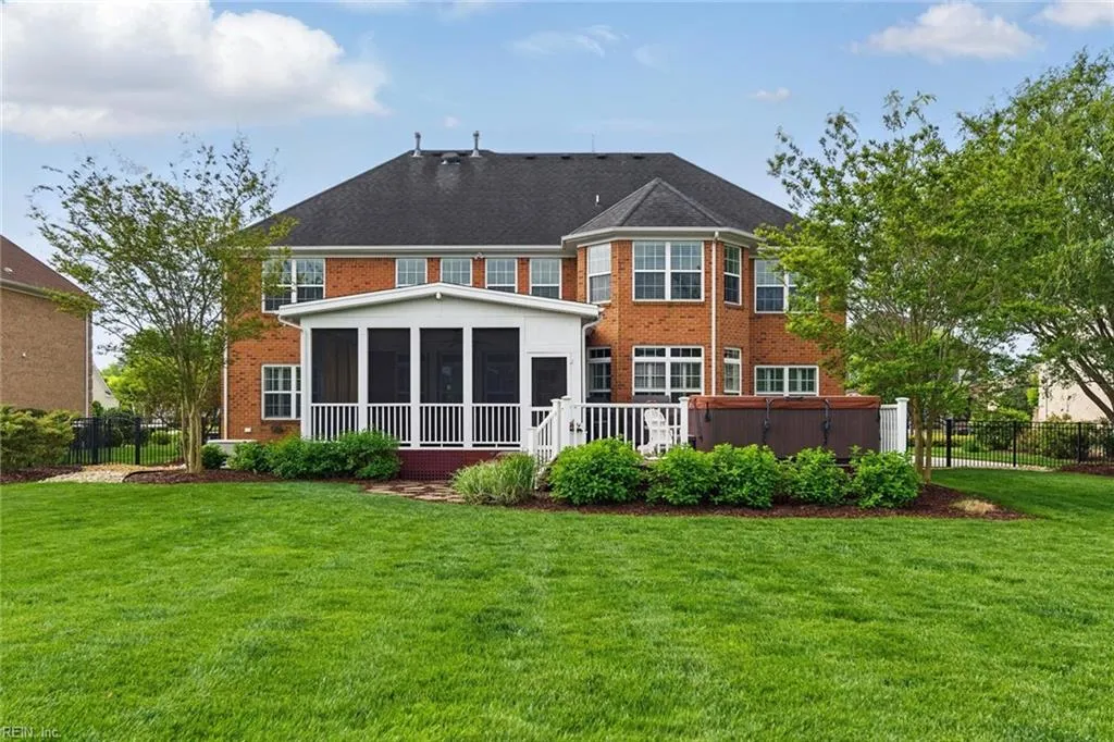 Virginia Beach, Virginia 23456, United States, 5 Bedrooms Bedrooms, ,4 BathroomsBathrooms,Residential,Active,106842