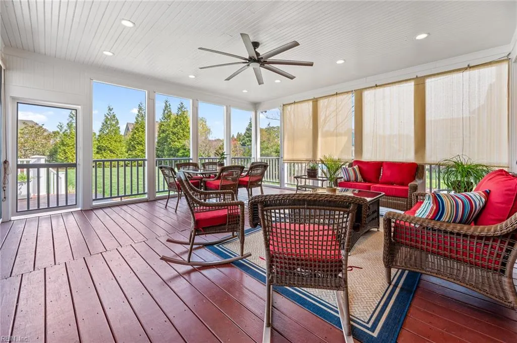 Virginia Beach, Virginia 23456, United States, 5 Bedrooms Bedrooms, ,4 BathroomsBathrooms,Residential,Active,106842