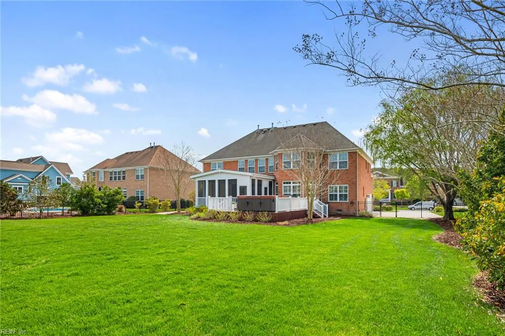 Virginia Beach, Virginia 23456, United States, 5 Bedrooms Bedrooms, ,4 BathroomsBathrooms,Residential,Active,106842