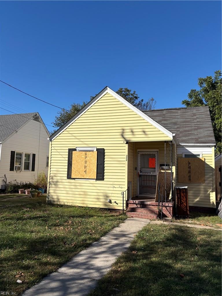 Photo of 322 Glendale Avenue, Norfolk, VA 23505 (MLS # 10659893)