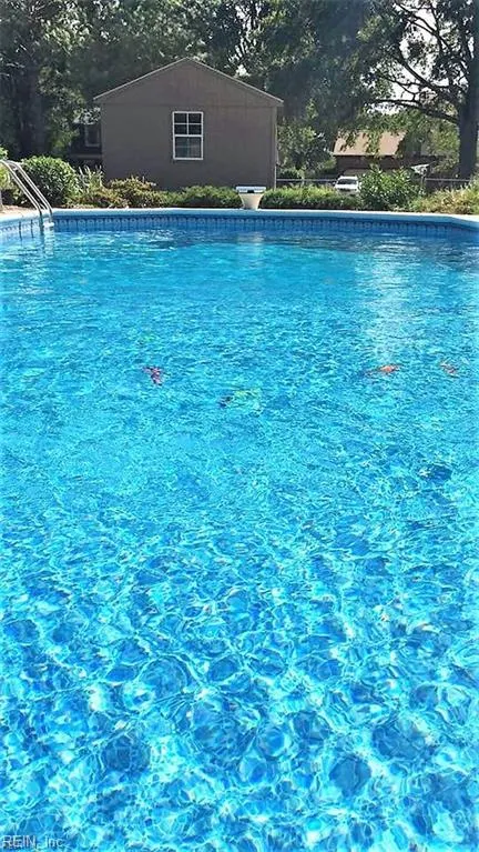 Poquoson, Virginia 23662, United States, 4 Bedrooms Bedrooms, ,3 BathroomsBathrooms,Residential,Active,96466