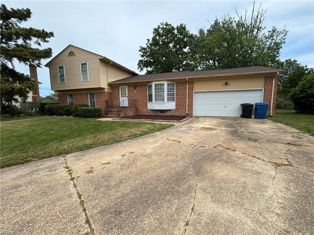 Photo of 2200 Covered Bridge Way, Virginia Beach, VA 23454 (MLS # 10633260)