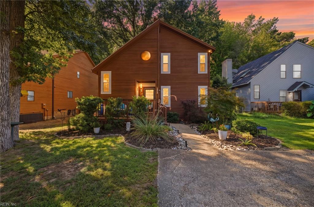 Photo of 1305 Preserve Drive, Virginia Beach, VA 23451 (MLS # 10651854)
