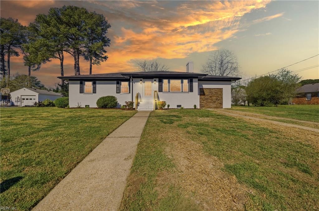 Photo of 302 Chandler Harper Drive, Portsmouth, VA 23701 (MLS # 10626971)