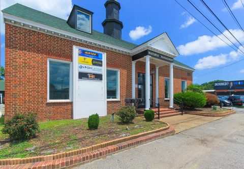 6024 E Virginia Beach BLVD Norfolk VA 23502