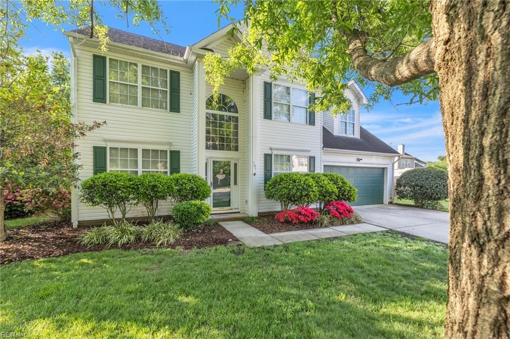 Photo of 501 Grayson Way, Chesapeake, VA 23320 (MLS # 10633747)