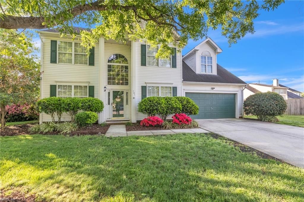 Photo of 501 Grayson Way, Chesapeake, VA 23320 (MLS # 10633747)
