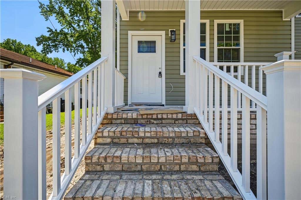 Photo of 2703 E Washington Street, Suffolk, VA 23434 (MLS # 10647457)