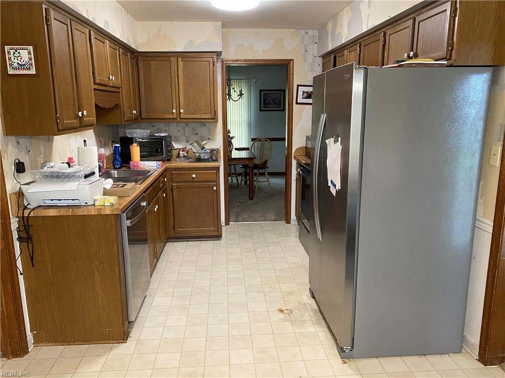Photo of 1124 Lowland Cottage Lane, Virginia Beach, VA 23454 (MLS # 10638235)