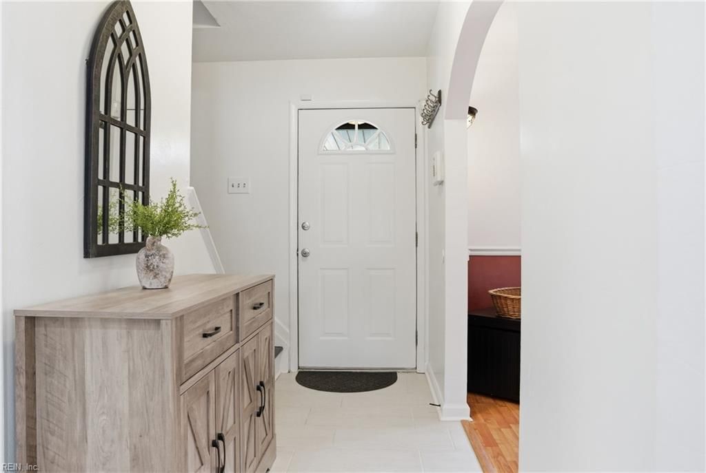 Photo of 100 Brentwood Court, Virginia Beach, VA 23452 (MLS # 10629861)