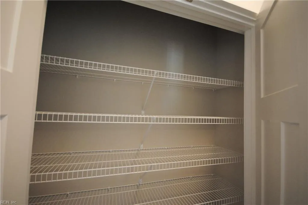 Suffolk, Virginia 23434, United States, 4 Bedrooms Bedrooms, ,3 BathroomsBathrooms,Residential,Active,16314