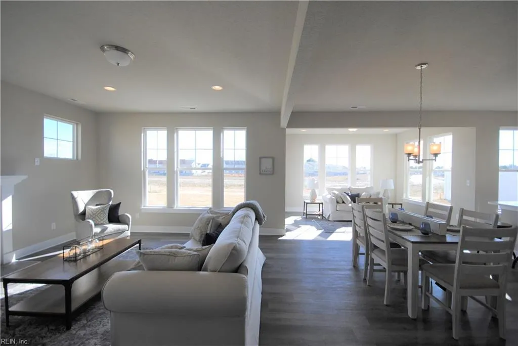 Suffolk, Virginia 23434, United States, 4 Bedrooms Bedrooms, ,3 BathroomsBathrooms,Residential,Active,16314