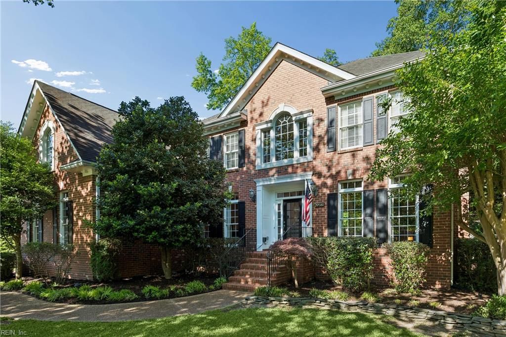 Photo of 20580 Seahawk Landing, Smithfield, VA 23430 (MLS # 10630937)