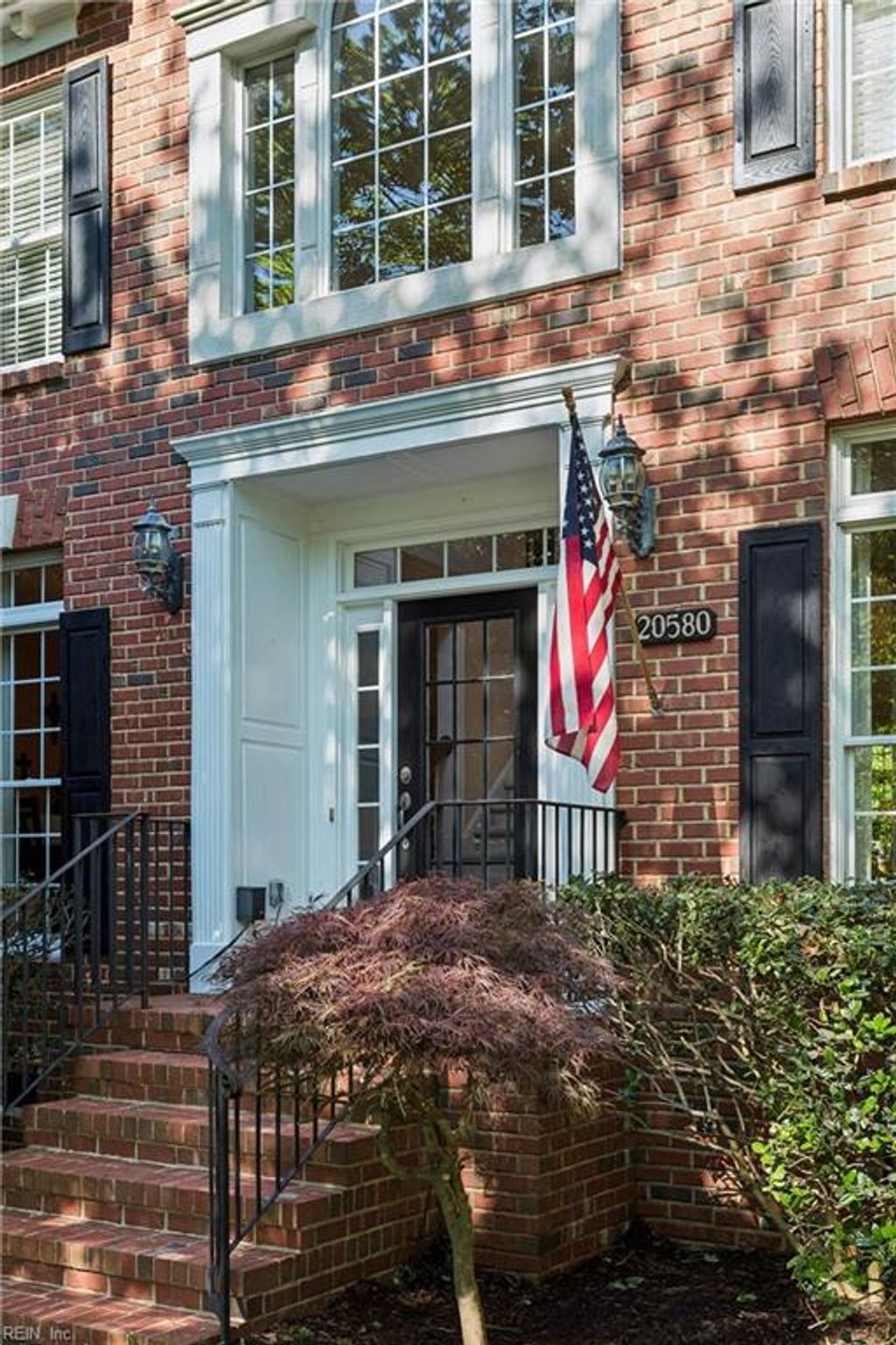 Photo of 20580 Seahawk Landing, Smithfield, VA 23430 (MLS # 10630937)