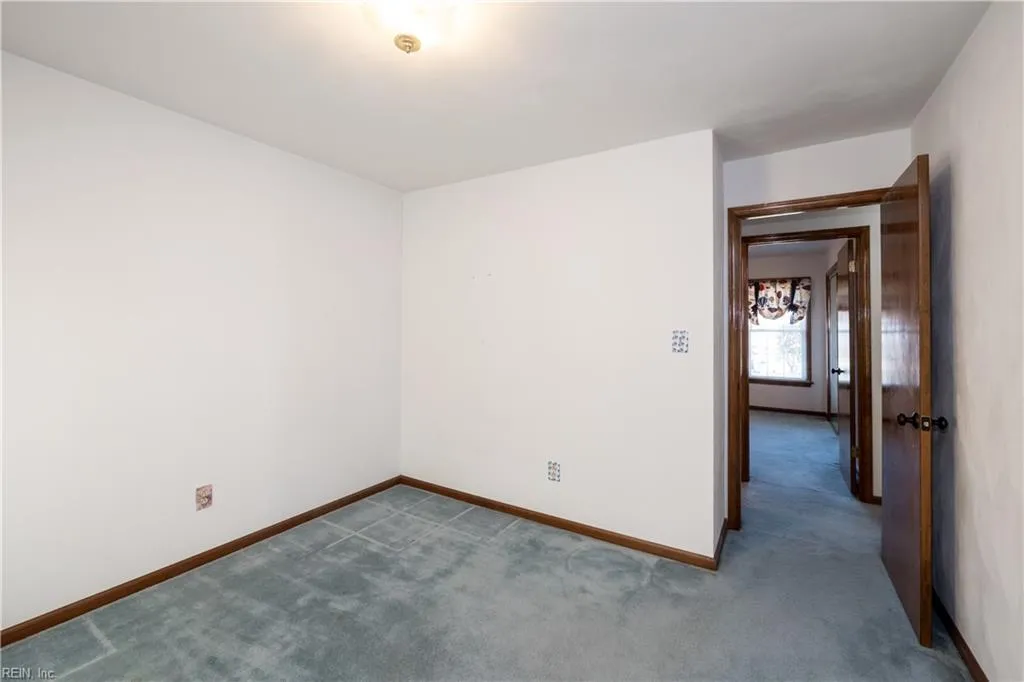 Virginia Beach, Virginia 23452, United States, 4 Bedrooms Bedrooms, ,3 BathroomsBathrooms,Residential,Active,248948