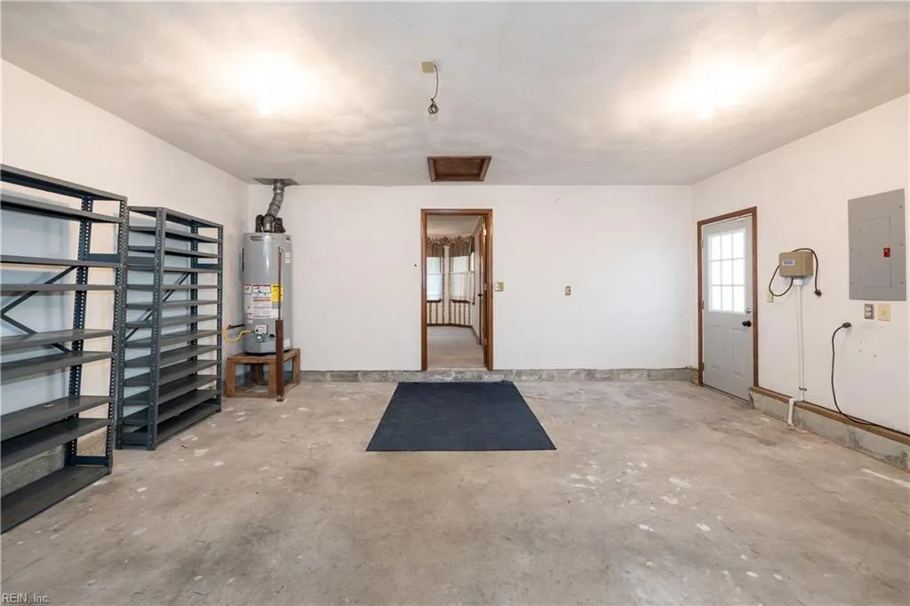 Virginia Beach, Virginia 23452, United States, 4 Bedrooms Bedrooms, ,3 BathroomsBathrooms,Residential,Active,248948