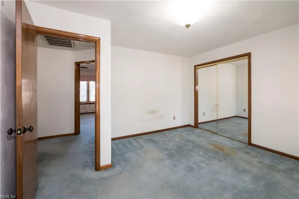 Virginia Beach, Virginia 23452, United States, 4 Bedrooms Bedrooms, ,3 BathroomsBathrooms,Residential,Active,248948