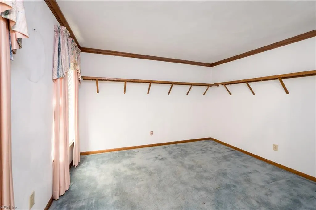 Virginia Beach, Virginia 23452, United States, 4 Bedrooms Bedrooms, ,3 BathroomsBathrooms,Residential,Active,248948