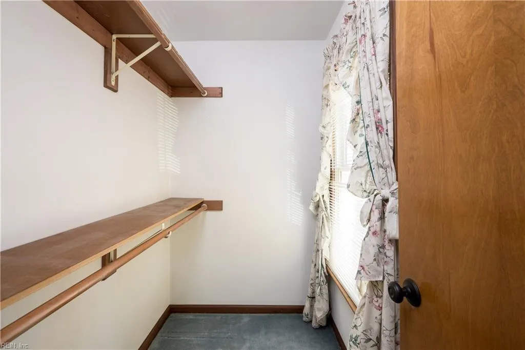 Virginia Beach, Virginia 23452, United States, 4 Bedrooms Bedrooms, ,3 BathroomsBathrooms,Residential,Active,248948