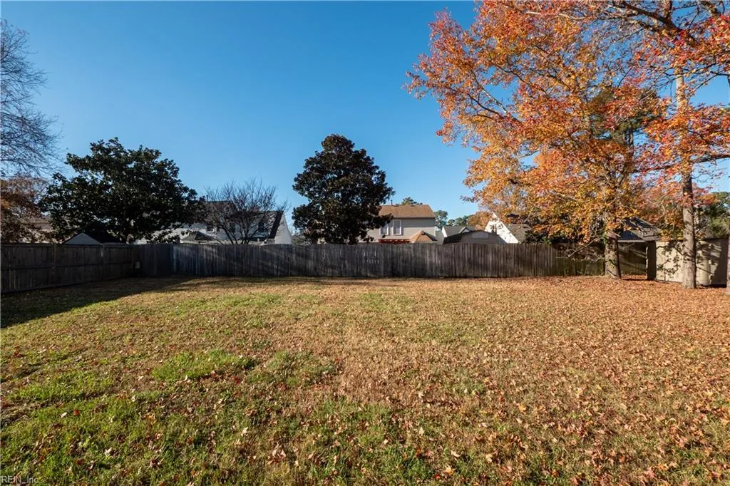 Virginia Beach, Virginia 23452, United States, 4 Bedrooms Bedrooms, ,3 BathroomsBathrooms,Residential,Active,248948