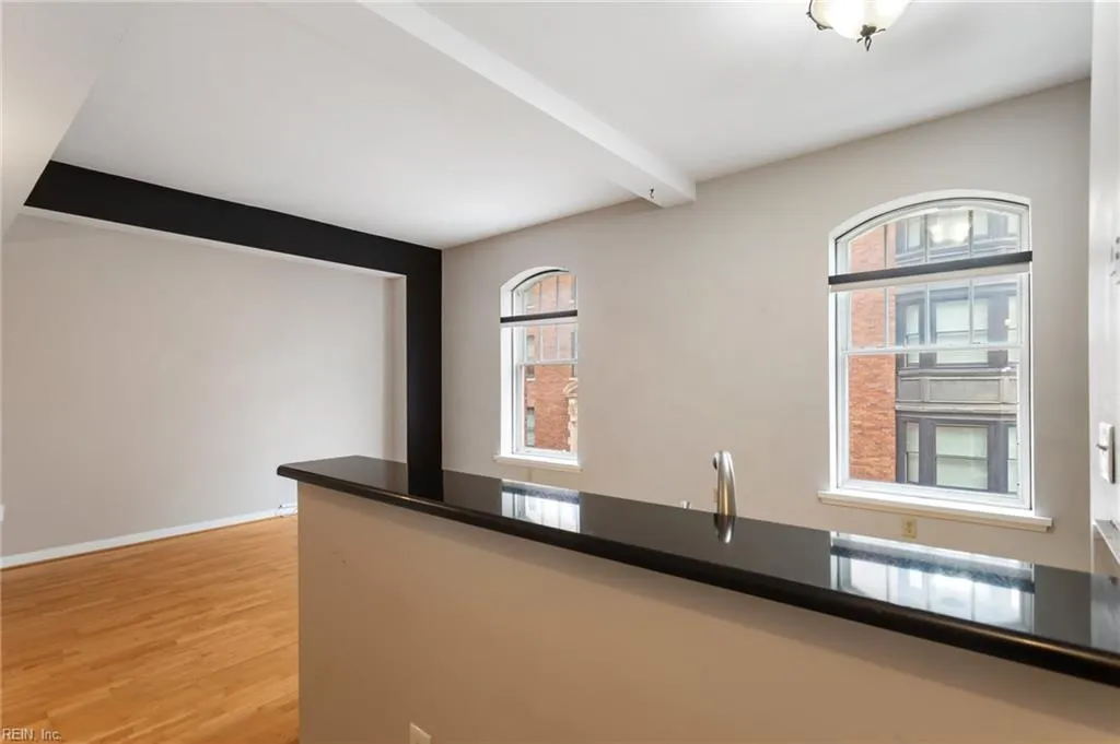 Norfolk, Virginia 23510, United States, 1 Bedroom Bedrooms, ,1 BathroomBathrooms,Residential,Active,211209
