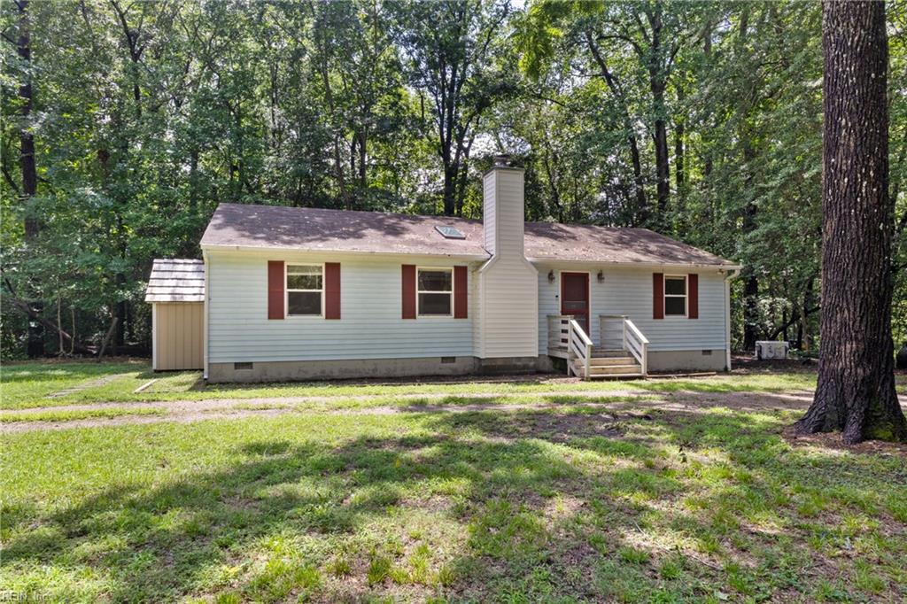 187 Heron Court, Locust Hill, VA, 23092