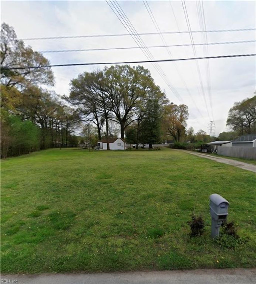 Photo of 2053 Iowa Street, Chesapeake, VA 23323 (MLS # 10616828)