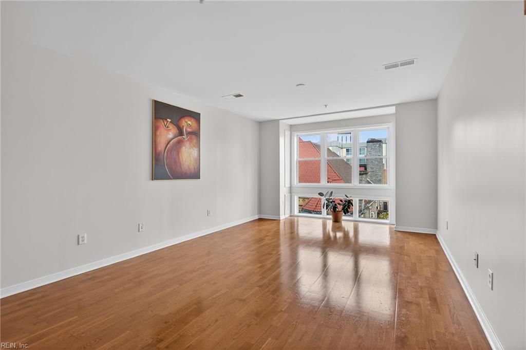 Photo of 388 Boush Street #302, Norfolk, VA 23510 (MLS # 10604570)