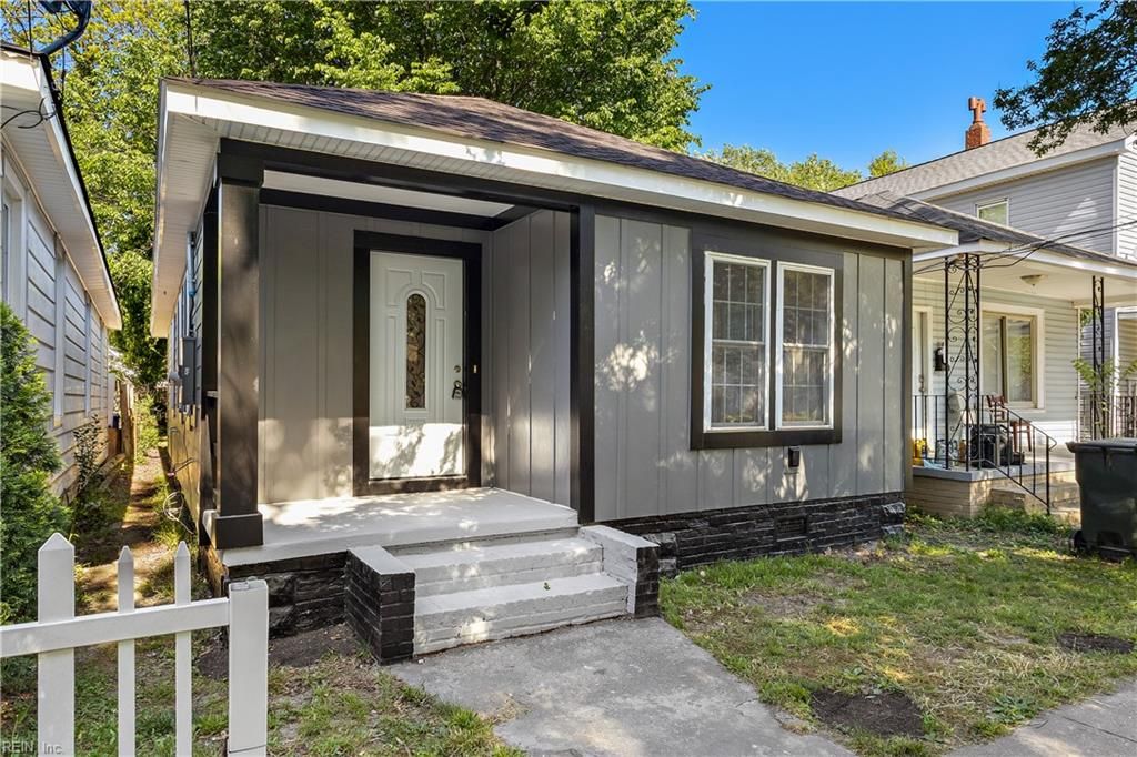 Photo of 3113 Vimy Ridge Avenue, Norfolk, VA 23509 (MLS # 10631083)