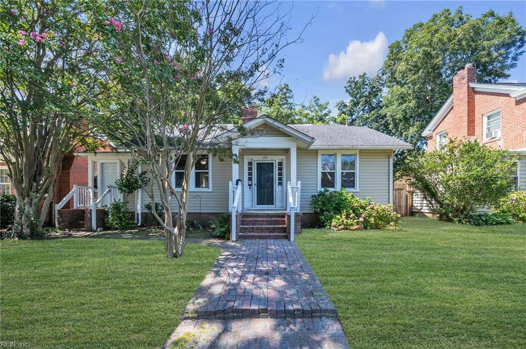 Photo of 123 Pochin Place, Hampton, VA 23661 (MLS # 10651090)