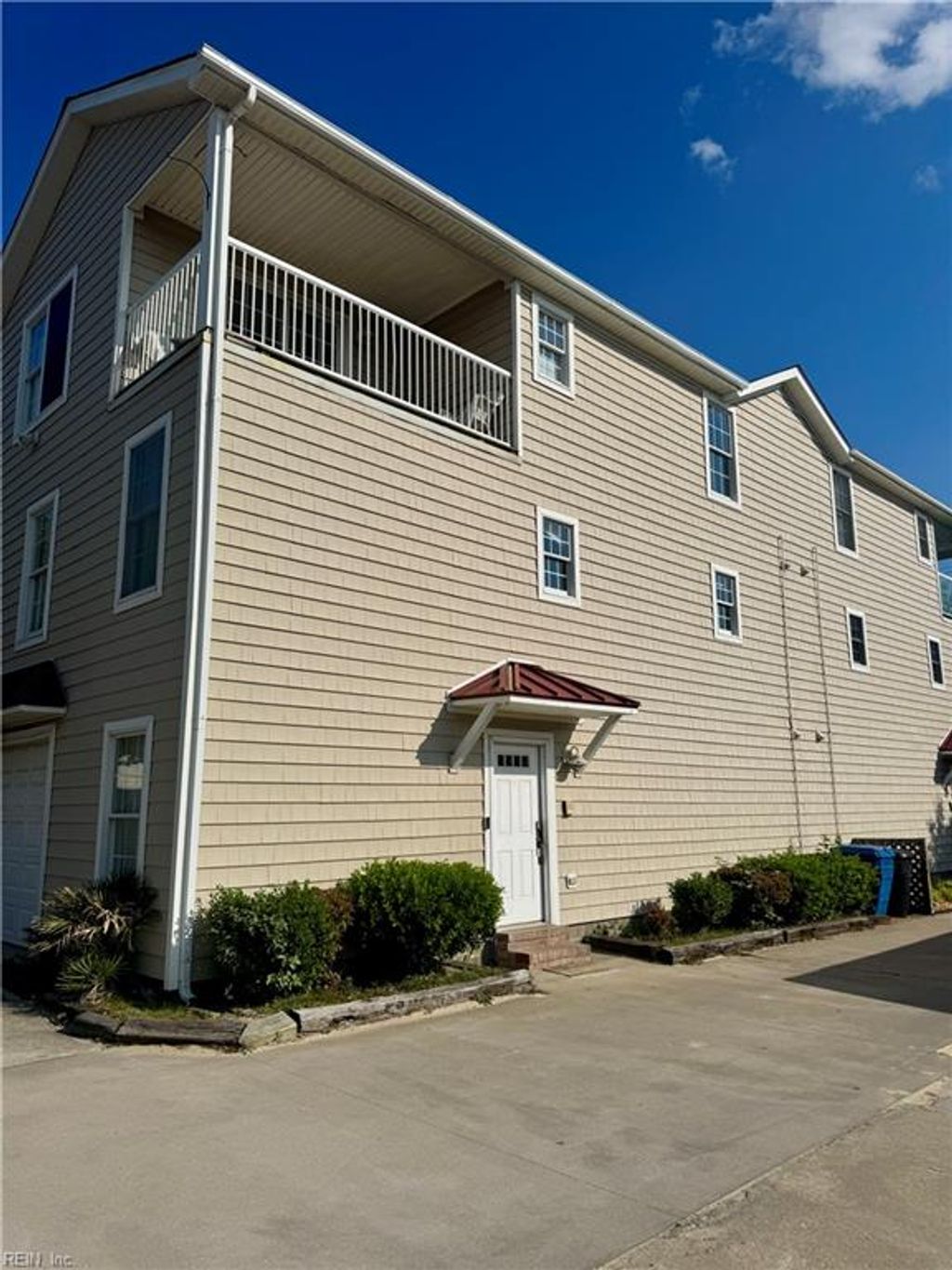 Photo of 3720 Jefferson Boulevard #B, Virginia Beach, VA 23455 (MLS # 10632732)