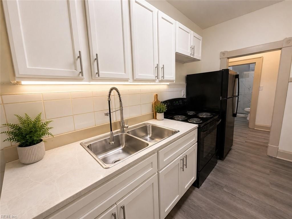 Photo of 1009 Jackson Avenue, Chesapeake, VA 23324 (MLS # 10634703)