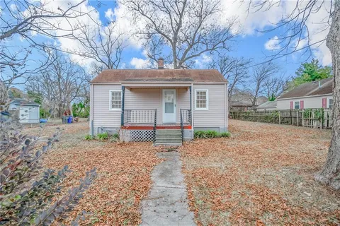 3010 Glen Avenue, Norfolk, VA 23513 - #: 10563981