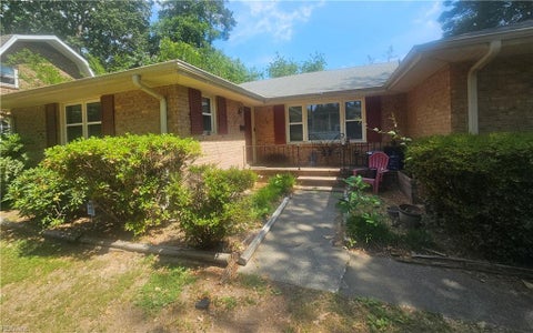 Photo of 361 Jonathan Court, Newport News, VA 23608 (MLS # 10641110)