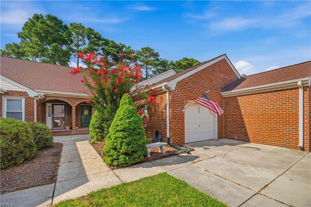 Photo of 4762 Open Greens Drive, Virginia Beach, VA 23462 (MLS # 10648679)
