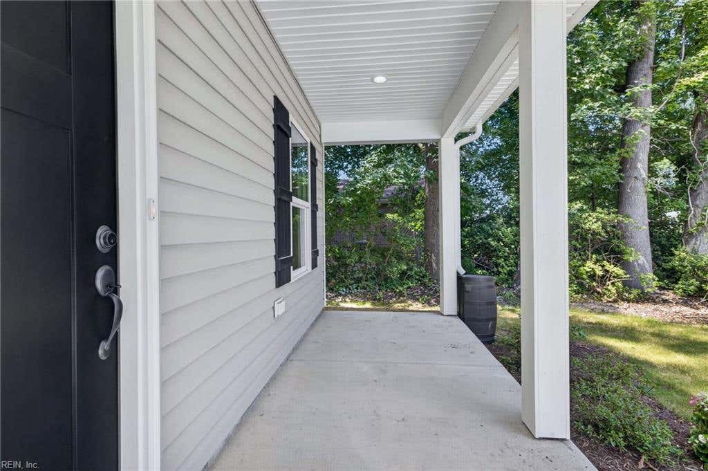 Photo of 1265 Picadilly Street, Norfolk, VA 23513 (MLS # 10648262)