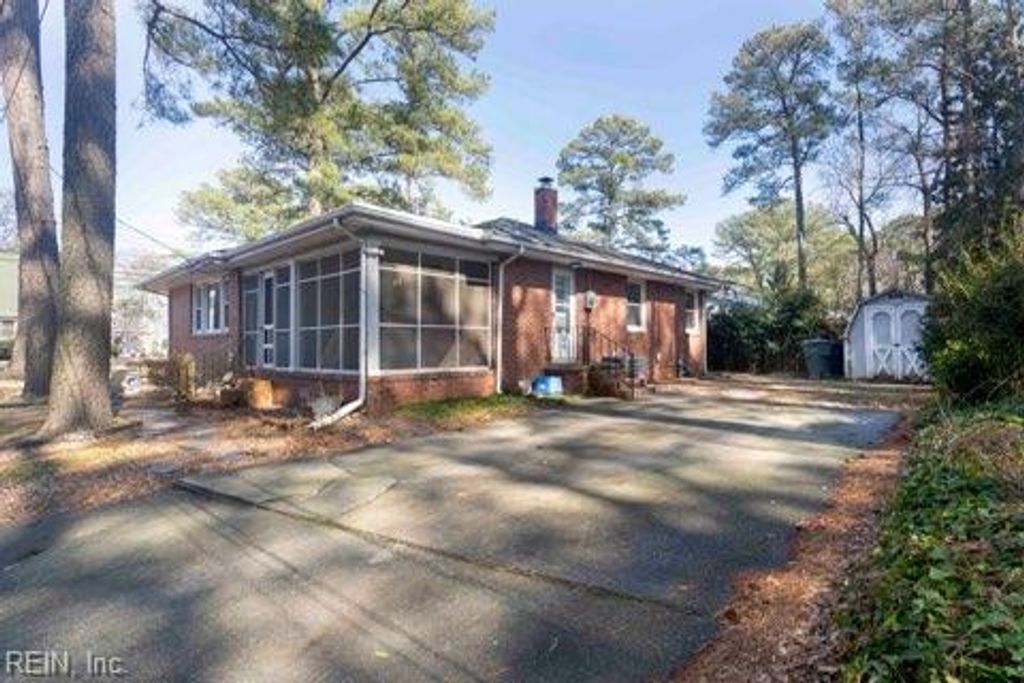 Photo of 161 Blades Street, Norfolk, VA 23503 (MLS # 10624908)