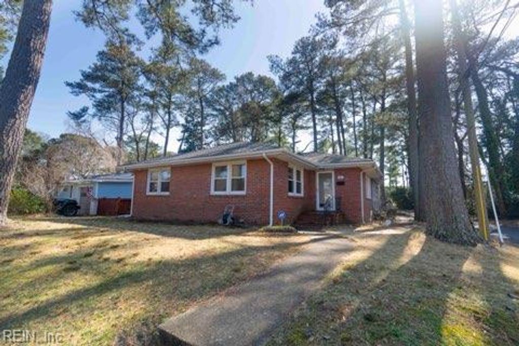 Photo of 161 Blades Street, Norfolk, VA 23503 (MLS # 10624908)