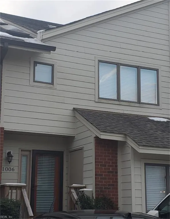 Virginia Beach, Virginia 23451, United States, 4 Bedrooms Bedrooms, ,4 BathroomsBathrooms,Residential,Pending,15033