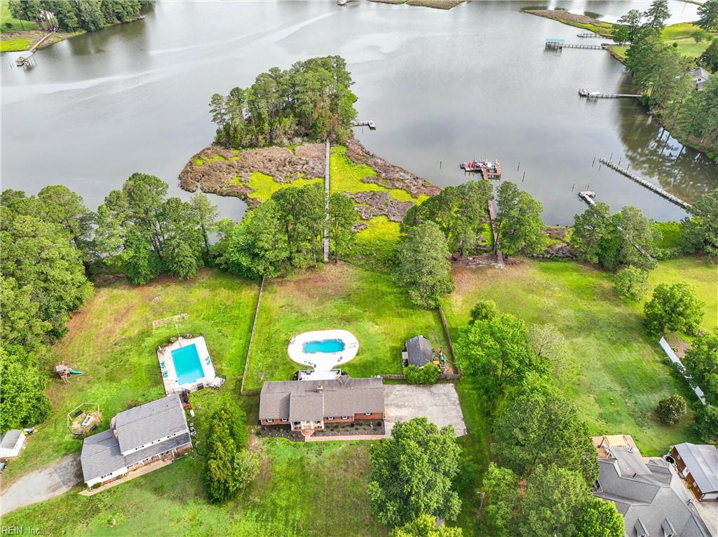 1114 Kingston Lane, North, VA, 23128