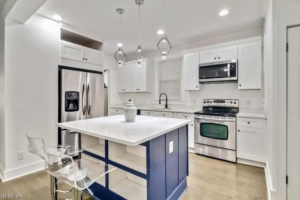 Photo of 718 W 31st Street, Norfolk, VA 23508 (MLS # 10612812)