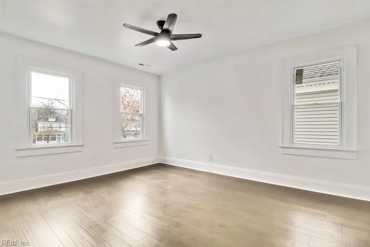 Norfolk, Virginia 23508, United States, 4 Bedrooms Bedrooms, ,3 BathroomsBathrooms,Residential,Active,252731