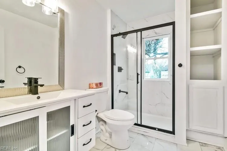 Norfolk, Virginia 23508, United States, 4 Bedrooms Bedrooms, ,3 BathroomsBathrooms,Residential,Active,252731